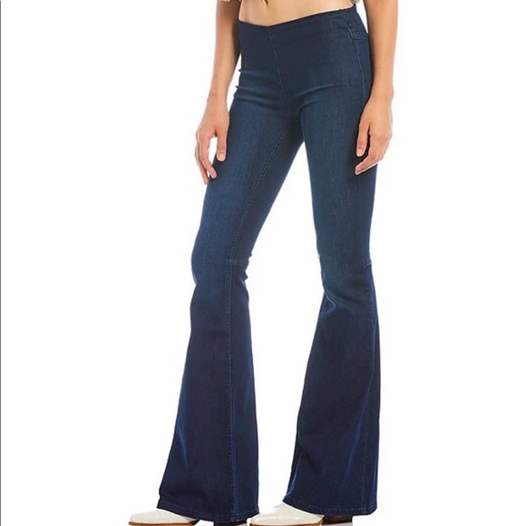Free People Stretch Flare Jeans - Picture 2 of 5